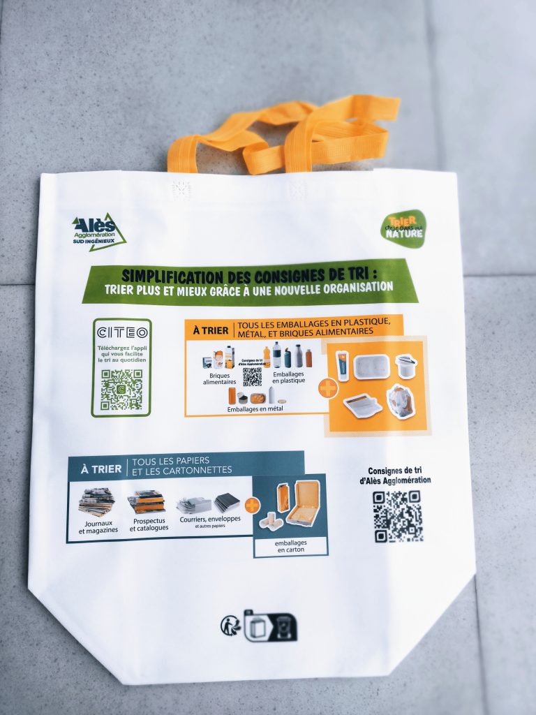 Tri sélectif : des sacs de pré-collecte disponibles gratuitement en Mairie  ! - Cap d'Ail